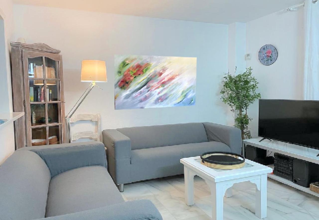 Apartaluz Marbella Costabella ,Satelite, Wifi, Pk エクステリア 写真